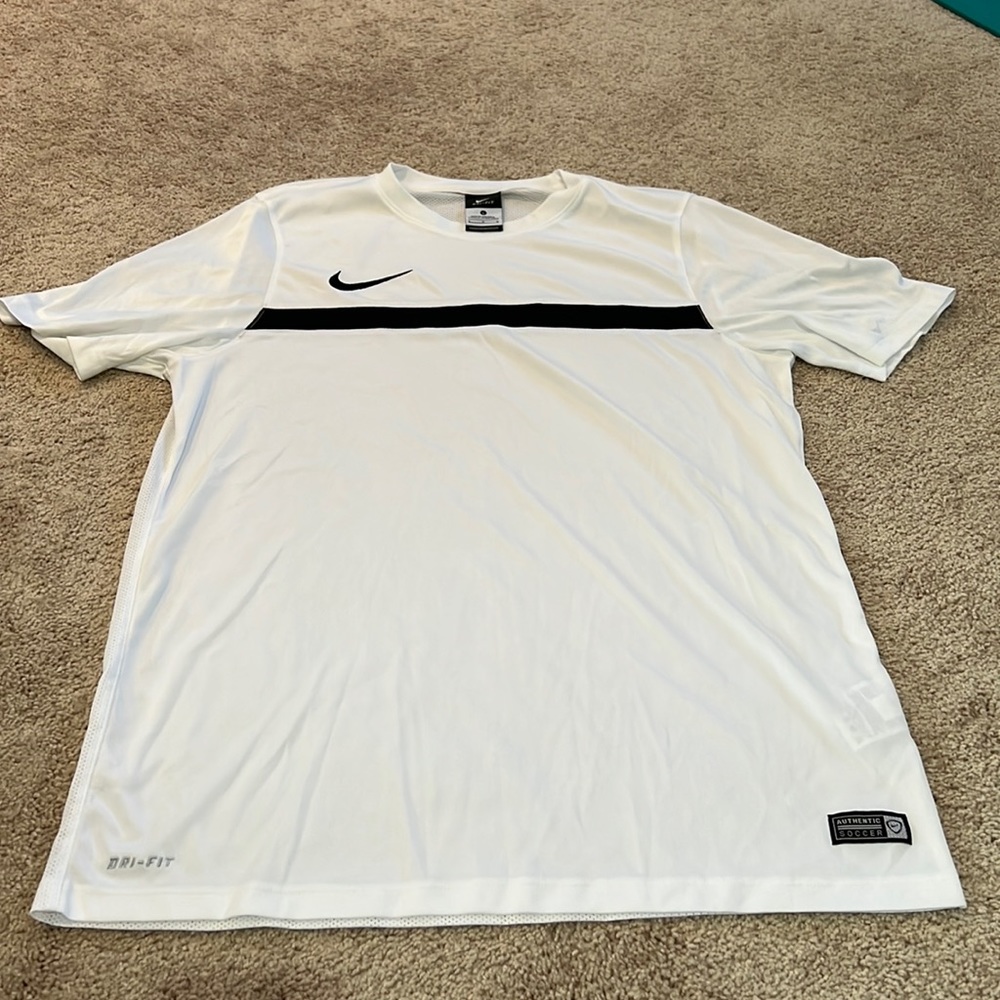 Nike White and Black Short Sleeve Tee